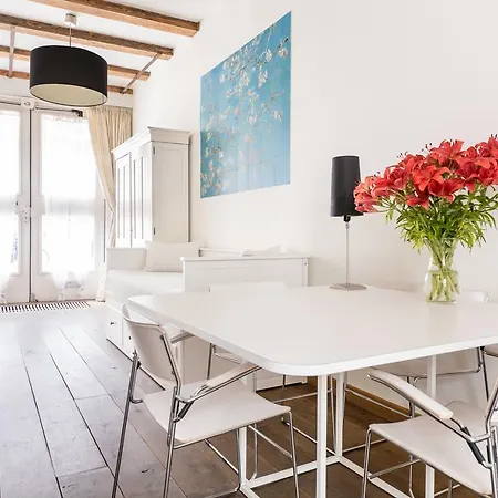 Bed and Breakfast Gh 4*