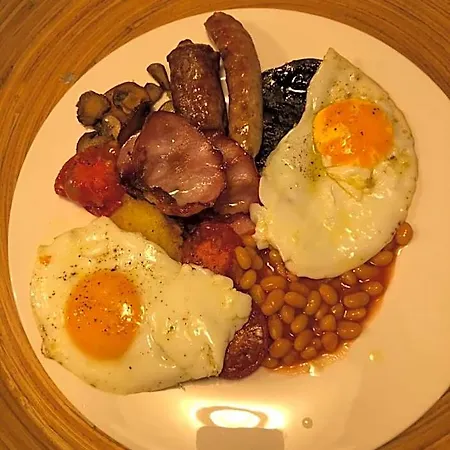 Gh Bed & Breakfast 4*