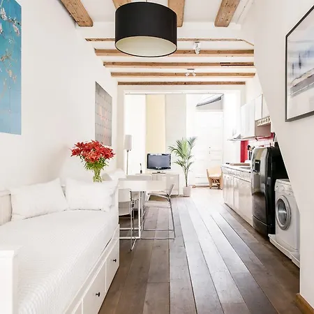 לינה וארוחת בוקר Gh